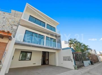 Departamento · 94m² · 2 Recámaras · Condominio Nuevo de 2 Recámaras + Flex con Rooftop: Listo Para Habitar
