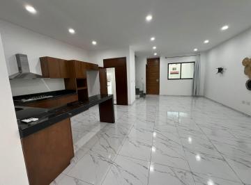 Casa · 210m² · 3 Recámaras · 2 Estacionamientos · Casa en Fraccionamiento Real del Valle