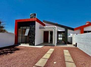 Casa de 3 habitaciones, San Juan del Río · Casa con 510 m² Superficie de Terreno, 3 Recámaras en Venta en San Juan del Río