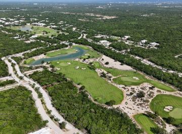 Terreno / Lote , Mérida · Terreno en Club de Golf Gran Precio por Debajo de Desarrolladora