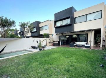 Casa en condominio · 273m² · 3 Recámaras · 2 Estacionamientos · Casa en Condominioa