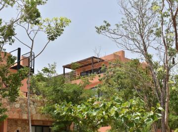 Casa en condominio · 248m² · 3 Recámaras · 2 Estacionamientos · Casas en Venta en Aldea Savia, Fase 3, Tulum