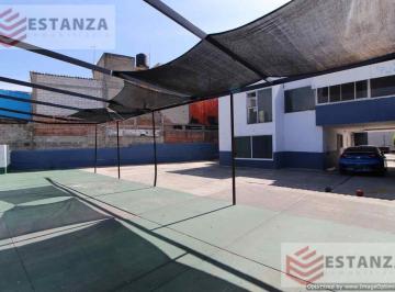 Oficina · 400m² · 12 Estacionamientos · Renta Propiedad sobre Av Principal Col. Lomas Selva