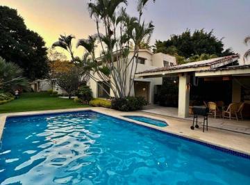 Casa de 4 habitaciones, Cuernavaca · La Mejor Vista de Tabachines, Casa en Venta