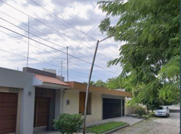 Casa de 5 habitaciones, Apatzingán · Kp - Lindo Inmuble en Venta Ubicado en Michoacan