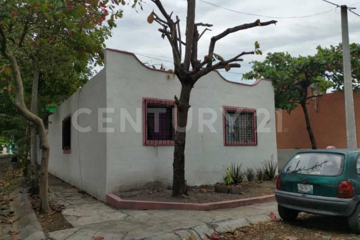 House for Sale in Prados del Sur, Colima, Col.