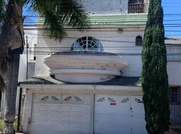 Casa de 3 habitaciones, Zapopan · Casa en Venta en Chapalita - Misión de Santo Tomás 732