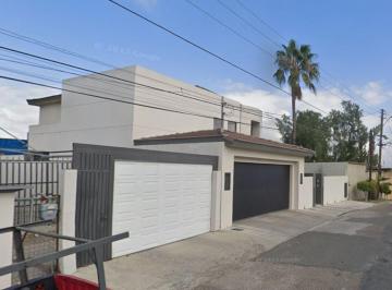 Casa de 5 habitaciones, Tijuana · Casa en Venta En: Cumbres de Juárez