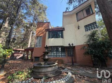 Casa · 242m² · 4 Recámaras · 2 Estacionamientos · Casa en Venta en Frac. Residencial Cuauhyocan a Super Precio con 448 m²