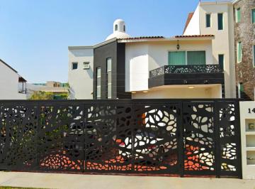 Casa de 4 habitaciones, Puerto Vallarta · Venta de Casa en La Colonia Fluvial Vallarta en Puerto Vallarta en Jalisco