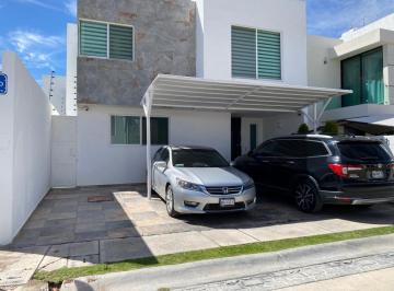 Casa de 3 habitaciones, Aguascalientes · Jce - Casa en Venta en Q Campestre Residencial, Zona Norte