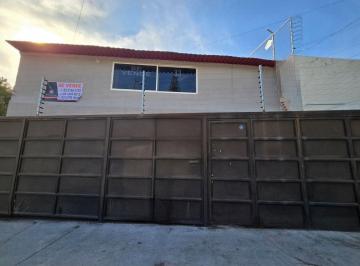 Casa de 5 habitaciones, Guadalajara · Oportunidad Venta Casa Jardines del Bosque: 490 m² Para Remodelar, Uso de Suelo Comercial