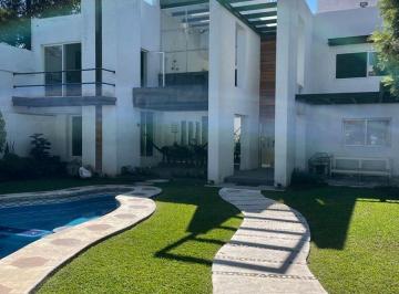 Casa de 6 habitaciones, Cuernavaca · Hermosa Casa en Zona Dorada