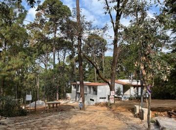 Casa en condominio · 400m² · 4 Recámaras · 4 Estacionamientos · Preventa Terrenos y Casas en Fraccionamiento Privado, Valle de Bravo