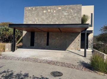 Casa de 3 habitaciones, Querétaro · Casa en Venta Ubicada en Fraccionamiento Altozano