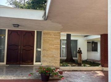 Casa de 4 habitaciones, San Pedro Garza García · Venta Casa Centro de Colonia del Valle en San Pedro, 1500 m² Terreno