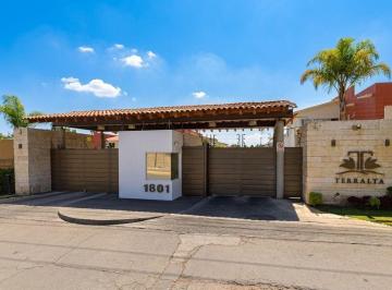 Casa de 3 habitaciones, Metepec · Venta de Casa de Garantia Bancaria