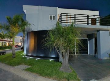 1190172396b0476edeb7bcffa26726c14e91546a60c849c36dae9b320ca435f4 · Casa en Venta Coto Plumbago, Puertas del Tule, Zapopan