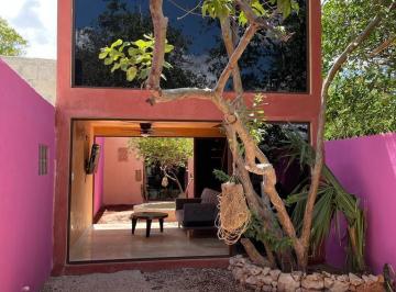 Casa · 83m² · 1 Recámara · 1 Estacionamiento · Sensacional Casa Remodelada en Venta Merida Esperanza (Fvc - 2778)