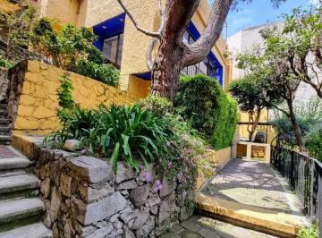 1 · Casa en Venta en Paseos del Bosque | Jardín, Chimenea y Seguridad
