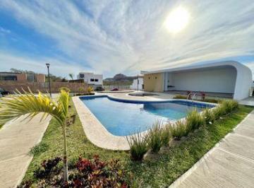 Terreno / Lote · 136m² · Terreno Pacífico Hills Residencial