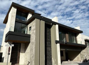 Casa · 809m² · 4 Recámaras · Casa - Residencial y Club de Golf La Herradura Etapa a