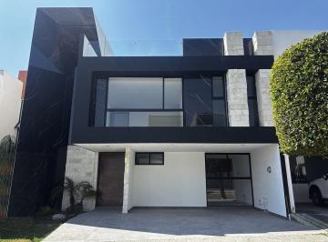 Casa en condominio de 4 habitaciones, San Andrés Cholula · Casa en Venta en Lomas de Angelópolis, Junto a Sonata