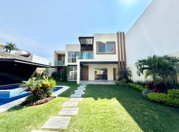 Casa de 5 habitaciones, Cuernavaca · Increíble Residencia en Exclusivo Fraccionamiento en La Zona Dorada de Cuernavaca, Seguridad 24/7