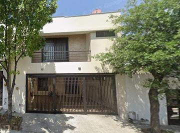 Casa de 3 habitaciones, Juárez · Venta de Casa en Cumbres Madeira, Monterrey, Nuevo León.