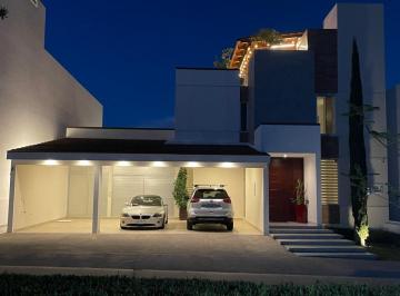 Casa en condominio de 4 habitaciones, Aguascalientes · Hurban Vende Residencia en Reserva, Aguascalientes.