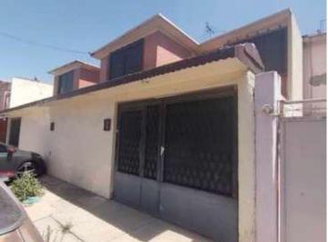 Casa de 2 habitaciones, Ecatepec de Morelos · Venta de Casa en Valle de Aragón, Ecatepec de Morelos, Edo. Mex. Solo Recursos Propios.