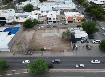 Terreno / Lote · 1533m² · Terreno Comercial en Venta