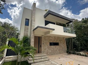 Casa de 3 habitaciones, Benito Juárez · Casa en Venta en Residencial Losantos
