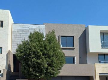 Casa de 3 habitaciones, Huixquilucan · Venta Casa Bosque Real