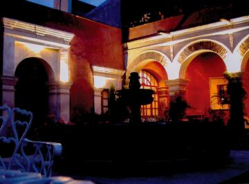 Casa · 1000m² · 8 Recámaras · 5 Estacionamientos · Casa en Venta en Cholula Puebla - (4)