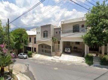 Casa de 3 habitaciones, Monterrey · Kp - Linda Casa en Recuperacion Bancaria en Nuevo Leon