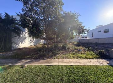 Terreno / Lote , Mérida · Lote Residencial Dentro de Privada con Amenidades en Cholul.