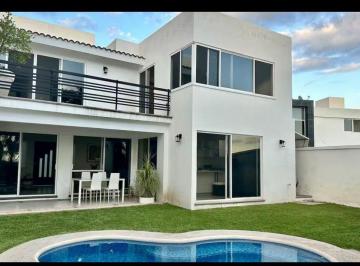 Casa de 3 habitaciones, Temixco · Casa en Venta o Renta, Burgos Corinto.
