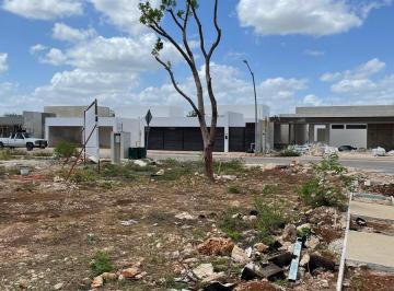 Terreno / Lote · 358m² · Terreno Residencial en Venta en Cholul