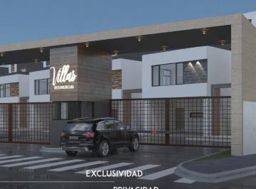 Casa · 300m² · 4 Recámaras · 2 Estacionamientos · Venta de Casa Exclusiva en Carretera Nacional, Excelente Ubicacion