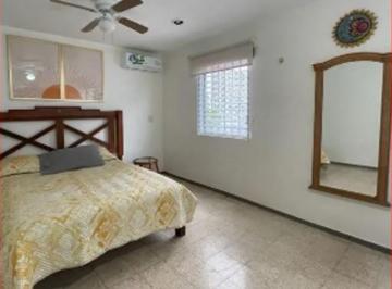 Casa en Venta de 5 habitaciones Mérida · Casa en Venta Cerca de Plaza Odara Merida!