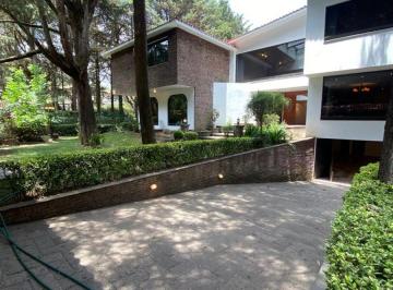 Casa de 4 habitaciones, Ocoyoacac · "Residencia en Hacienda Jajalpa"