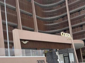 Departamento de 2 habitaciones, Tijuana · Frente Al Mar en Playas | Amueblado Premium | Gimnasio y Jacuzzi