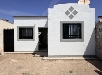 Casa · 40m² · 2 Recámaras · 1 Estacionamiento · Casa en Fraccionamiento Portal del Real