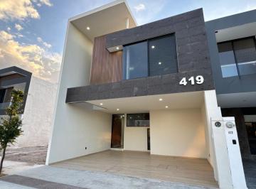 Casa en condominio de 4 habitaciones Venta MN 4,100,000 · Rmc - Nueva con Doble Altura y Frente a La Casa Club - en Vilanova Al Sur Poniente