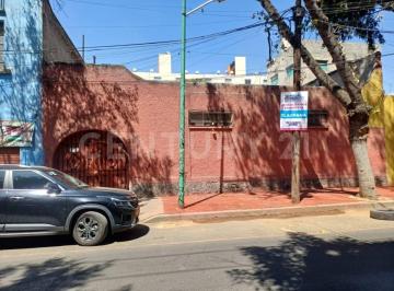 Terreno / Lote · 500m² · Casona a Precio de Terreno, a Una Calle de Cto Interior