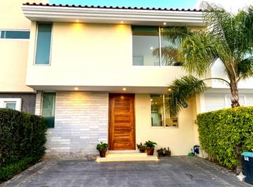 Casa de 3 habitaciones, Tlajomulco de Zúñiga · Casa en Venta en Coto Cádiz, Nueva Galicia
