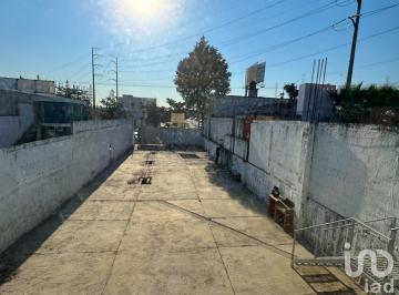 Terreno / Lote · 120m² · 3 Recámaras · 5 Estacionamientos · Terreno y Oficinas en 11 Sur en Puebla Cerca de Plaza Centro Sur