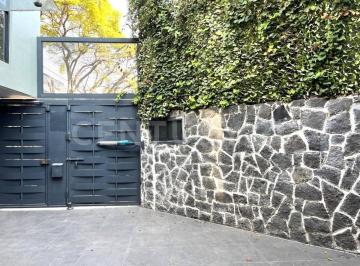 Casa · 417m² · 3 Recámaras · 4 Estacionamientos · Casa en Renta en Romero de Terreros, Coyoacán Cdmx