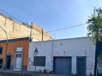 Casa uso de suelo de 4 habitaciones, Guadalajara · Amplia Casa de un Nivel con Uso de Suelo Mixto
